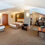 Grand Avcilar Hotel