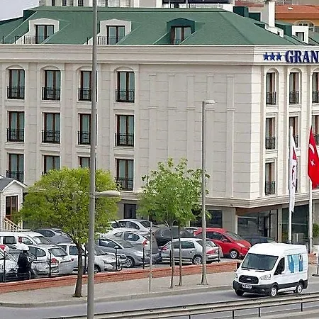 Grand Avcilar Hotel