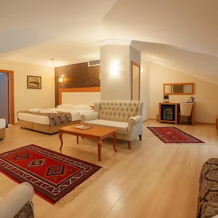 Grand Avcilar Ξενοδοχείο 3*