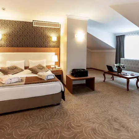 Grand Avcilar Hotel 3*